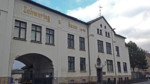 Im Jahr 1858 wurde die Zigarrenfabrik Schwering & Hasse gegründet. Zu Spitzenzeiten waren bis zu 600 Arbeiter mit der Zigarrenherstellung in Lügde beschäftigt.
