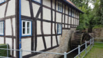 Die Corves Mühle aus der Zeit der Renaissance wird heute unter anderem als Bücherei und Bürgerhaus genutzt.