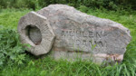 Entlang der Kalle führt der historische Mühlendamm. Hier haben sich in früherer Zeit mehrere Mühlen befunden. Als einzig noch erhaltenes Exemplar befindet sich die Corves Mühle einige Meter flussabwärts.