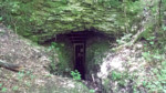 Die Hohlsteinhöhle ist Lippes größte Höhle und liegt auf dem Gebiet der Gemeinde Schlangen. Sie ist verschlossen! Der Zutritt ist untersagt!