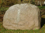 Im Jahr 1991 wurde der Gedenkstein zur Jahrhundertfeier am Ortseingang von Diestelbruch gesetzt. Auf ihm ist zu lesen : "600 Jahre 1391-1991 Diestelbruch"