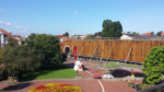 Von der 8,90m hohen Aussichtsplattform auf dem ErlebnisGradierwerk haben Sie einen herrlichen Rundumblick über den Kurpark, den 'roten Platz' und dem angrenzenden Gradierwerk am Rosengarten. Die Aussichtsplattform wurde im Juli 2007 eröffnet und ist für die Besucher der Sole-Nebelkammer im Eintrittspreis enthalten.