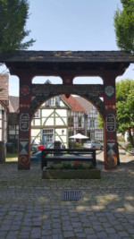 Der Torbogen von 1658 wurde 1981 anlässlich der 750 Jahrfeier der Stadt Schwalenberg aufgestellt.
