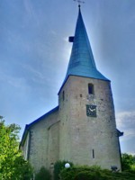 Das Kirche der evangelisch-reformierten Gemeinde in Lüdenhausen wurde von 1876 bis 1878 erbaut.
