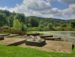 An der heutigen "Oberen Mühle" wurde im 18. Jahrhundert ein Damm zum Stau der Berlebecke errichtet. Als Folge entstand dieser kleine See, der den Wasserfluss im Friedrichstaler Kanal regulierte. Heute ist nach umfangreichen Sanierungsarbeiten die "Parklandschaft Friedrichstal" entstanden, das nun als Erholungsgebiet dient.